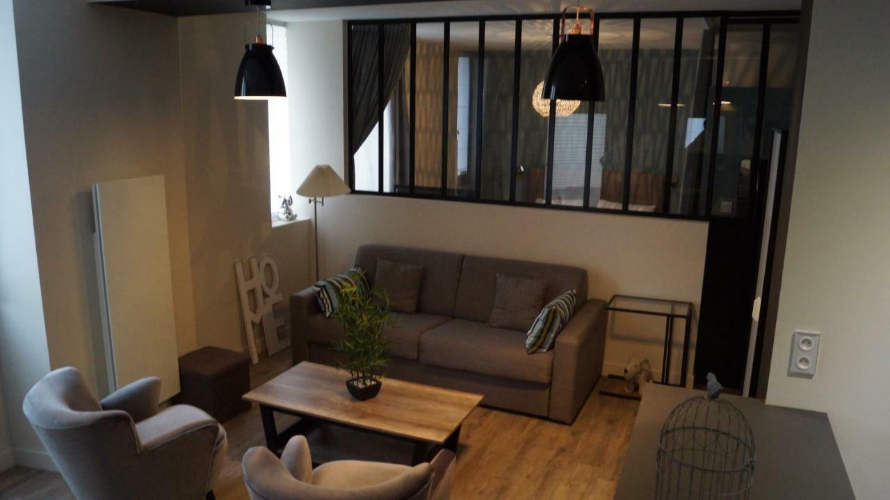 Apartamento Au Saint Martin Cholet Exterior foto