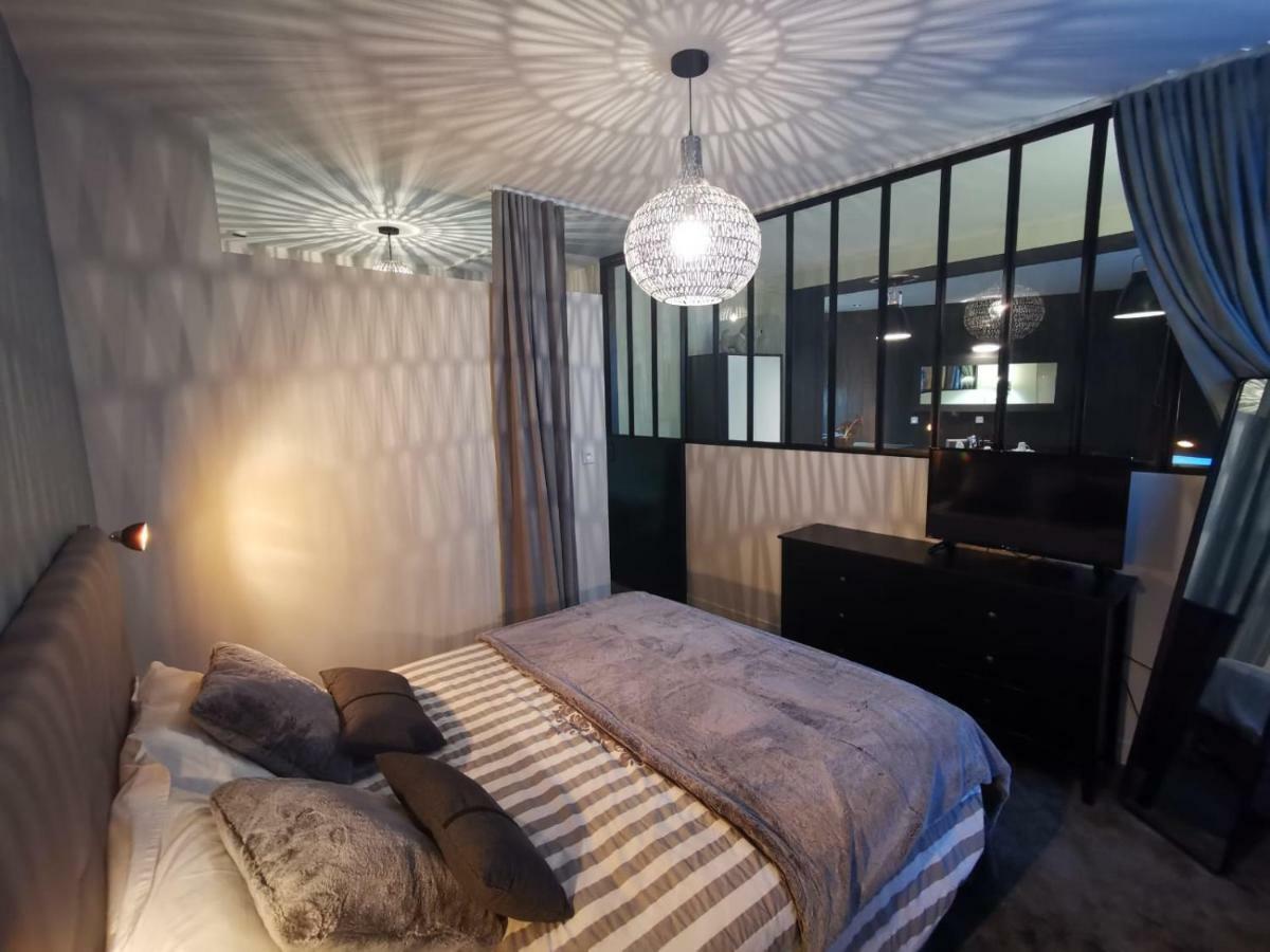 Apartamento Au Saint Martin Cholet Exterior foto