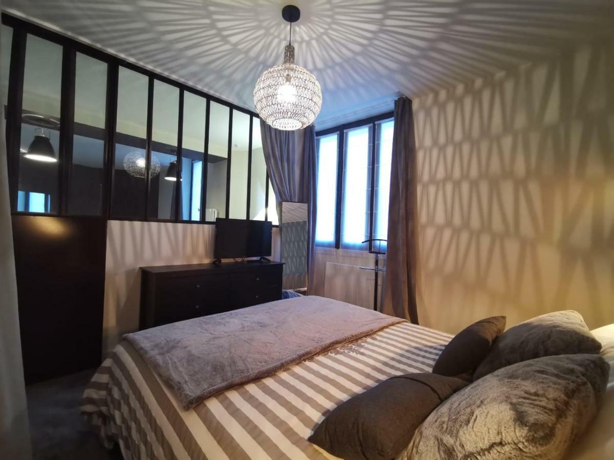 Apartamento Au Saint Martin Cholet Exterior foto